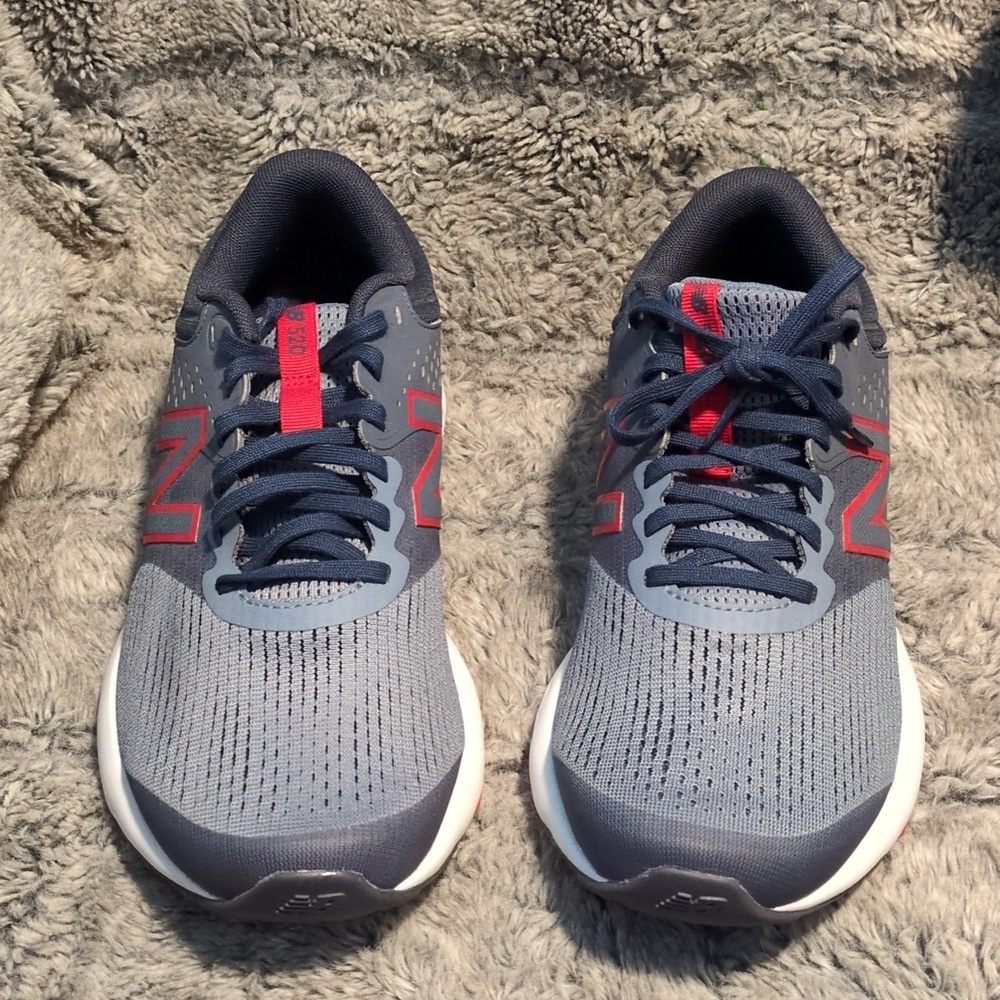 New Balance 520 V7 Running Shoes Men's 8.5D Wide Width - Picture 2 of 6